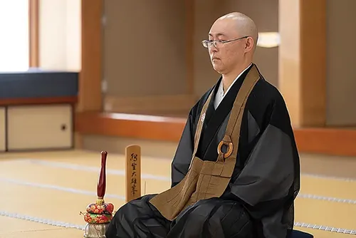 morning zazen session